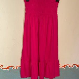 NWOT Express Fuchsia Strapless Vacation Dress
